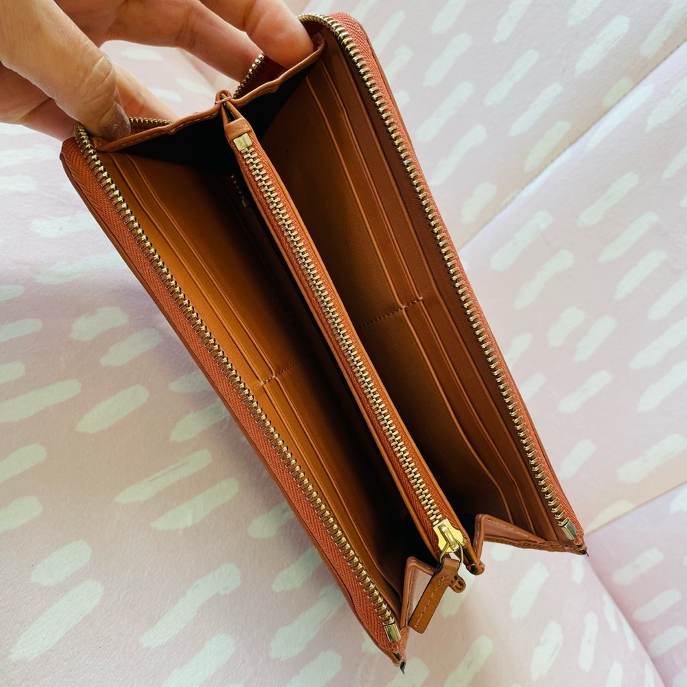 GUCCI WEBLINE ZIP LONG WALLET - Picture 5 of 12
